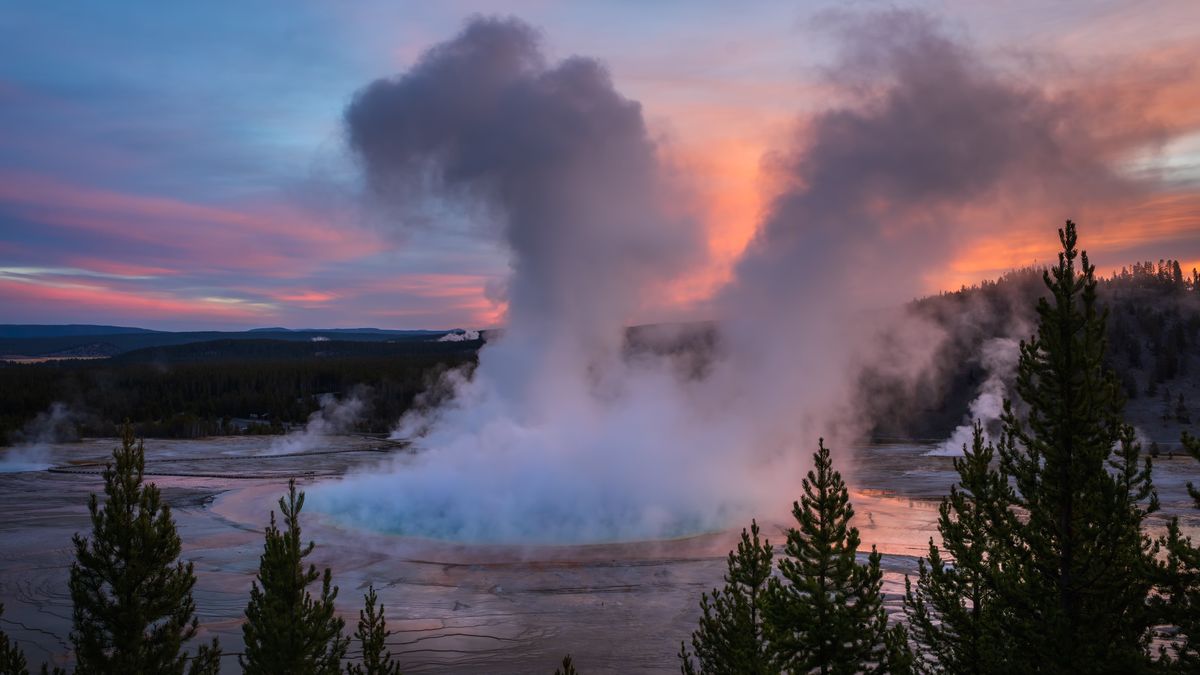 YELLOWSTONE NATIONAL PARK, WYOMING - OCTOBER 10: A view of Grand Prismatic Spring on October 10, 2024 in Yellowstone National Park, Wyoming. (Photo by Qian Weizhong/VCG via Getty Images)