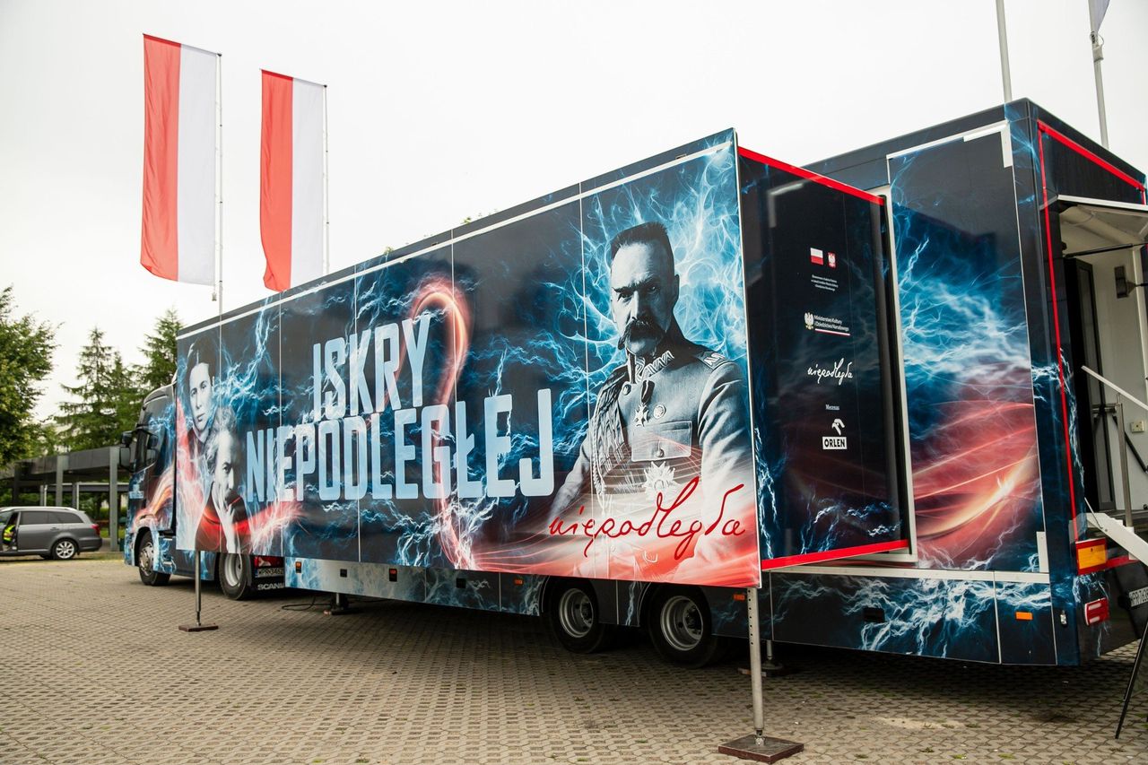 Grodzisk Wielkopolski: Mobilna wystawa "Iskry Niepodległej" zawita do miasta