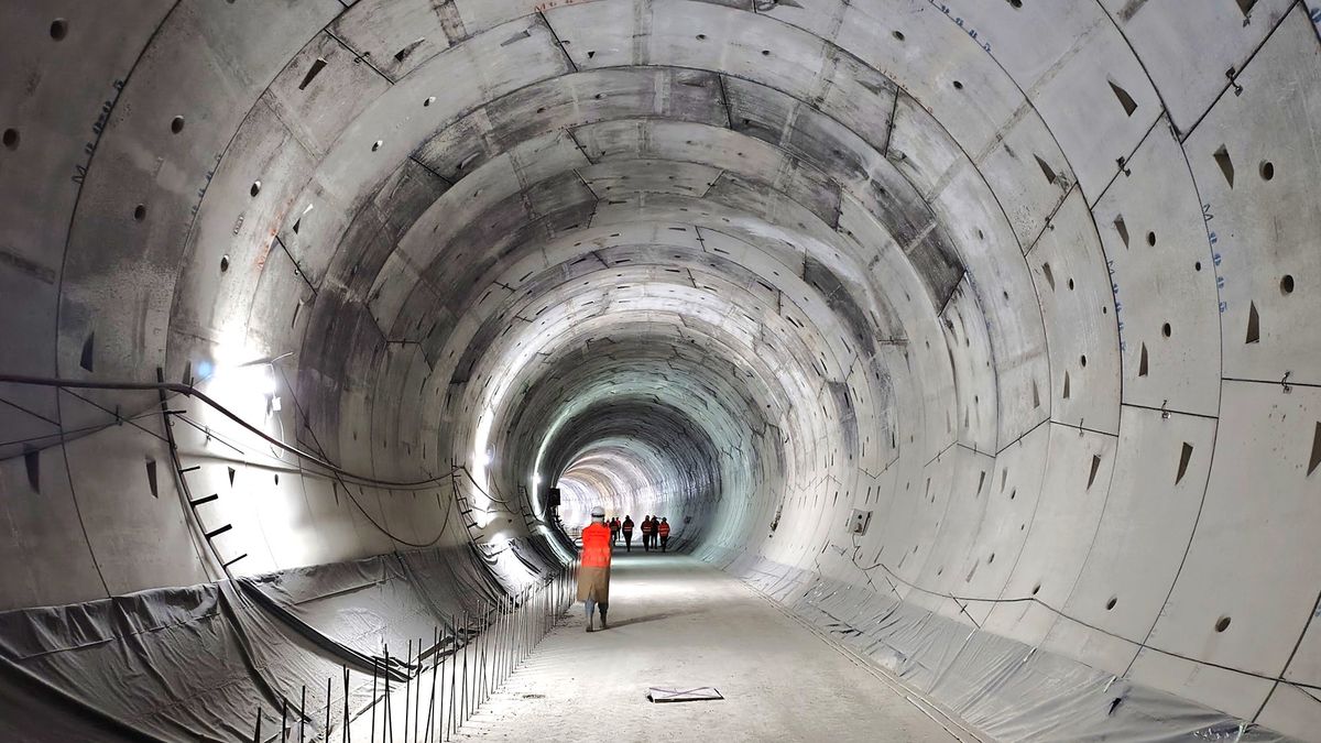 Wnętrze tunelu od Łodzią