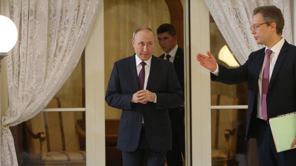 SOCHI, RUSSIA - OCTOBER 31 (RUSSIA OUT) Russian President Vladimir Putin enters the hall during his press conference at the Rus Sanatorium , October,31,2022, in Sochi, Russia. Leaders of Russia, Armenia and Azerbaijan gathered at Russia's Black Sea resort of Sochi for a tripartite meeting. (Photo by Contributor/Getty Images)
