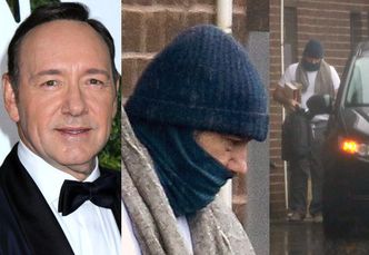 Zamaskowany Kevin Spacey skrada się do samochodu. Wstydzi się pokazywać twarz? (FOTO)