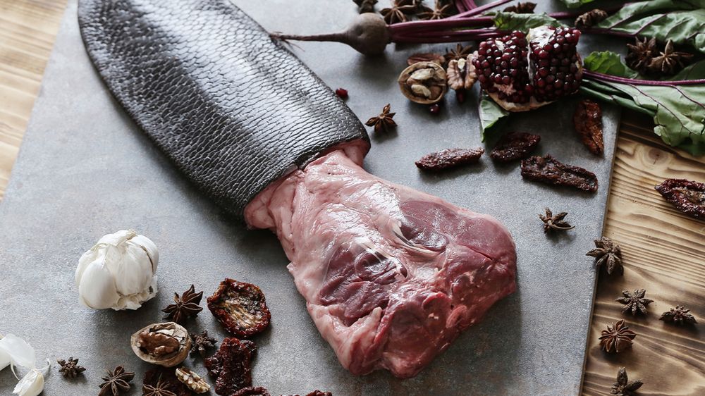 Surowe mięso z bobra