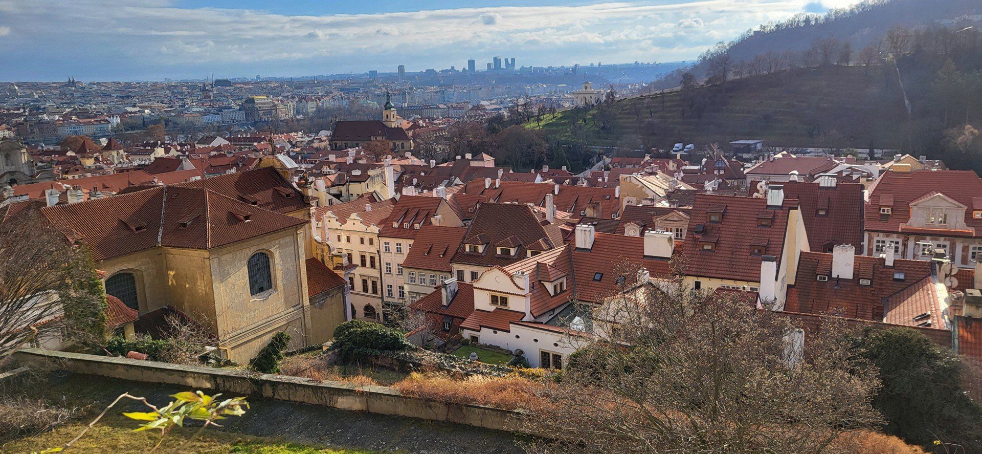 Praga i jarmarki świąteczne