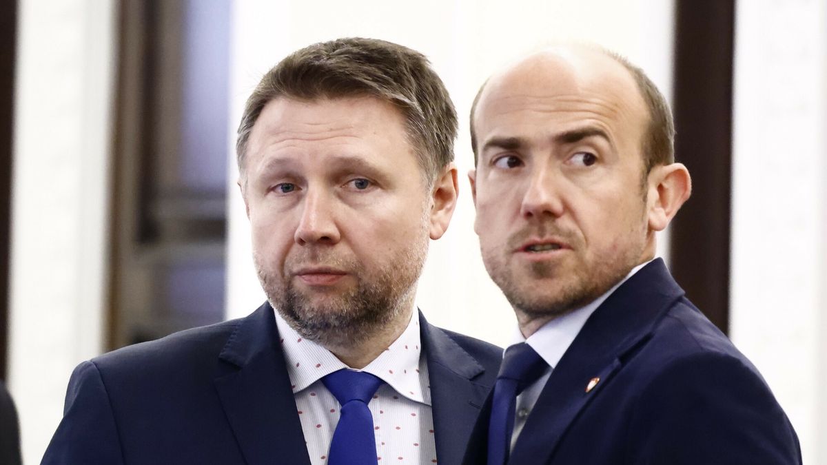 Szef MAP Borys Budka i szef MSWiA Marcin Kierwiński