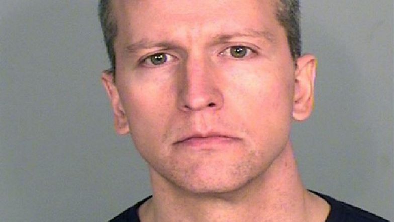 Derek Chauvin został oskarżony o dokonanie zabójstwa drugiego stopnia