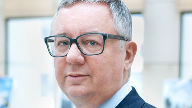 Comarch to co nadrobił na rynkach zagranicznych poza Europą, to stracił w Polsce. Filipiak może obserwować spadek zysków swojej firmy