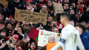 Kibice w koszulkach Ronaldo. "Ryzyko, że zostaną wyrzuceni"