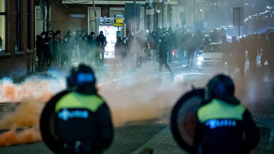 Zamieszki w Holandii trwają już trzeci dzień