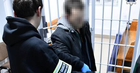 Pijany Białorusin na dworcu PKP. Jego wiza wygasła w 2024 r.