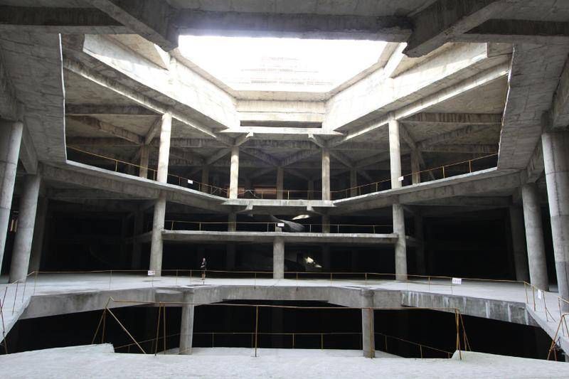Północnokoreański Hotel Zagłady ujawnia tajemnicę: to wielka, betonowa wydmuszka 4