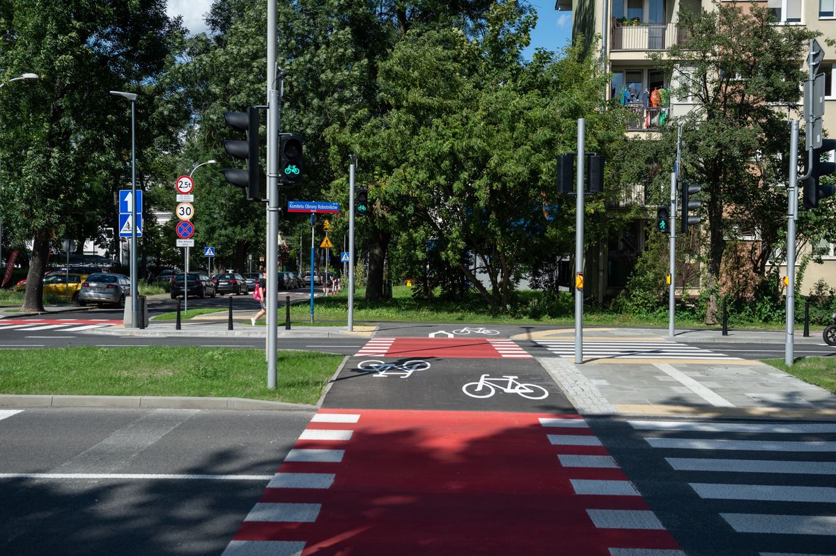 Warszawa. ZDM wprowadza zmiany w sygnalizacji świetlnej na ulicy KOR