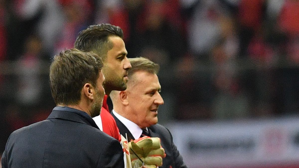 PAP / Radek Pietruszka / Na zdjęciu: Łukasz Fabiański i  Cezary Kulesza