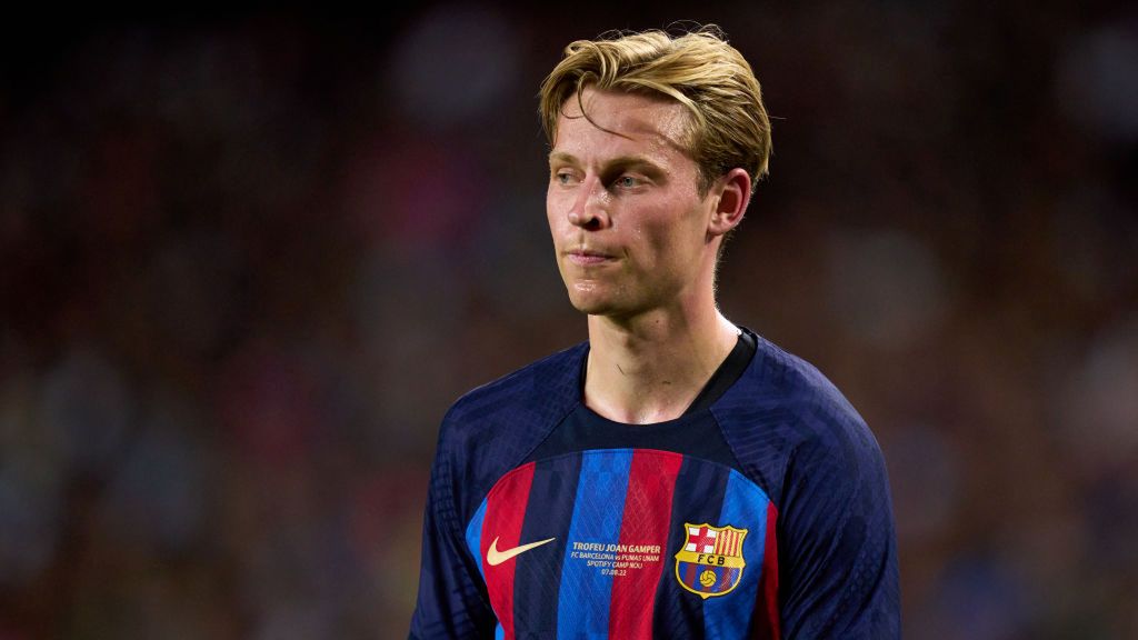 Zdjęcie okładkowe artykułu: Getty Images /  Alex Caparros / Na zdjęciu: Frenkie de Jong