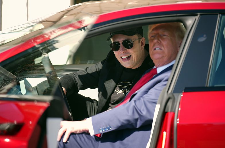 Trump nakłada cła na samochody. "Zwycięska" Tesla