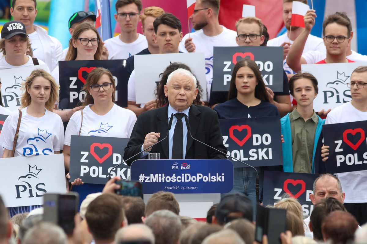 Jarosław Kaczyński podczas Pikniku Prawa i Sprawiedliwości w Stawiskach