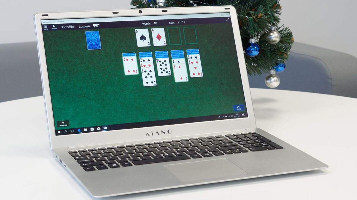 Recenzja Kiano SlimNote 15.6 HDD z talerzowym dyskiem 500 GB 1