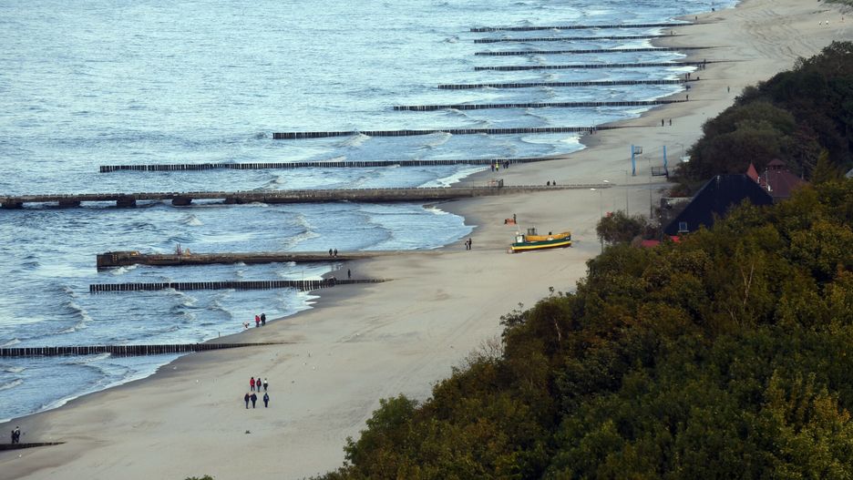 Niechorze. Poszukiwania mężczyzny, porwał go prąd wodny