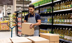 Gotowi? Tyle Niemcy płacą za pracę w sklepie