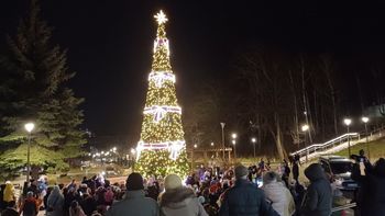 Starachowice: Świąteczna magia. W Mikołajki rozbłyśnie miejska choinka