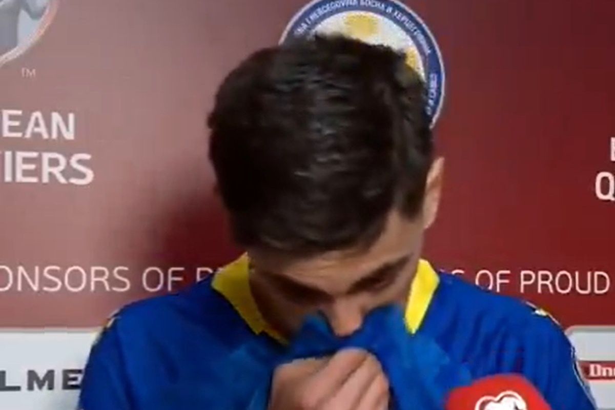 Piłkarz rozkleił się przed kamerą. Nie opanował emocji