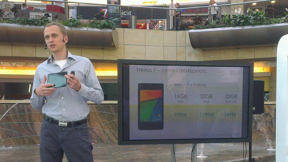 W skrócie: Nowy Nexus 7 w Polsce, grafitowy iPhone 5S, iPad mini 2 i Galaxy Note III na zdjęciach 1