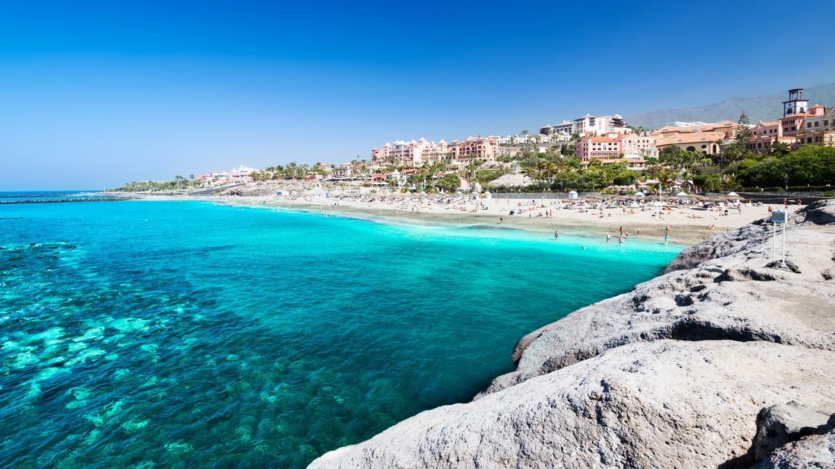 Costa Adeje to popularny kurort na Teneryfie