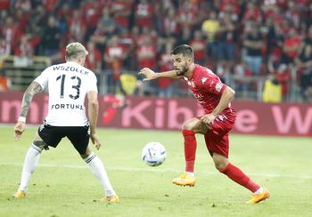 Mecz Widzew Łódź - Legia Warszawa online. Klasyk polskiej piłki. Gdzie oglądać w telewizji? Transmisja i stream z zaległego meczu
