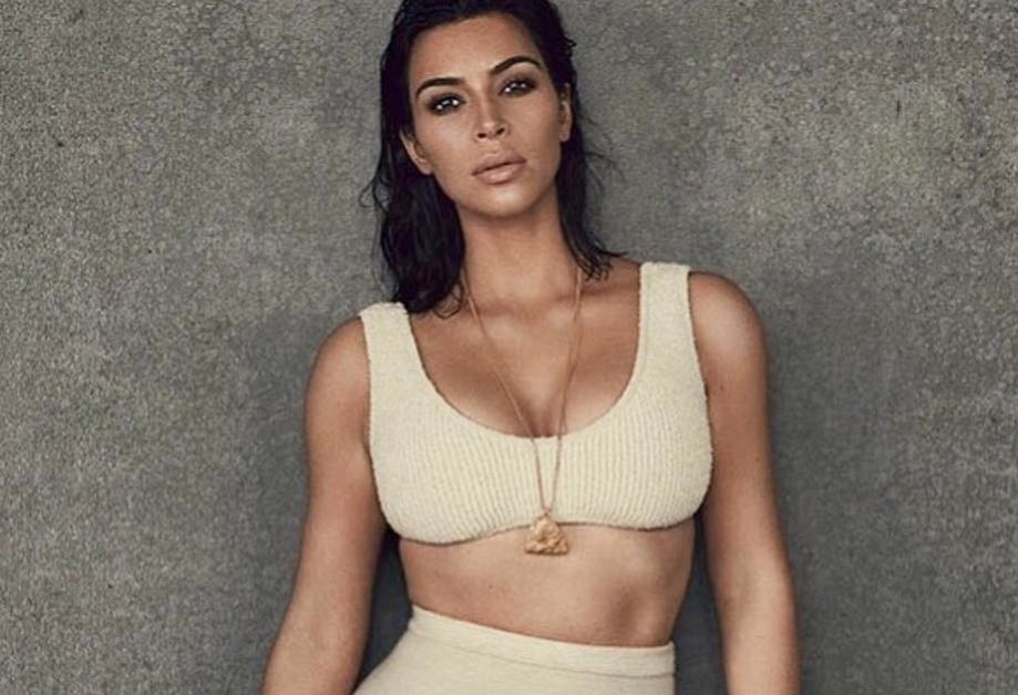 Sposób Kim Kardashian na usuwanie plam. Dacie mu szansę?