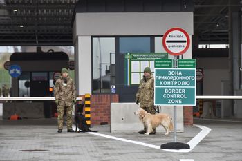 Wyjazdy pod przykrywką. Ukrainę opuszczali jako fałszywi muzycy