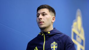 Sensacyjny przeciek. Piłkarz Barcelony stracił mundial przez... mecz z Polską?