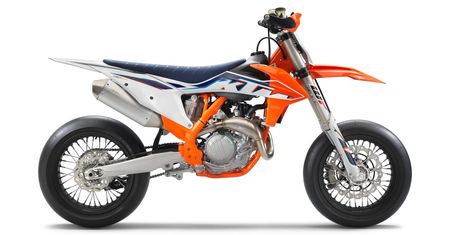KTM 450 SMR ma nową wersję. Austriackie supermoto po kilku poprawkach