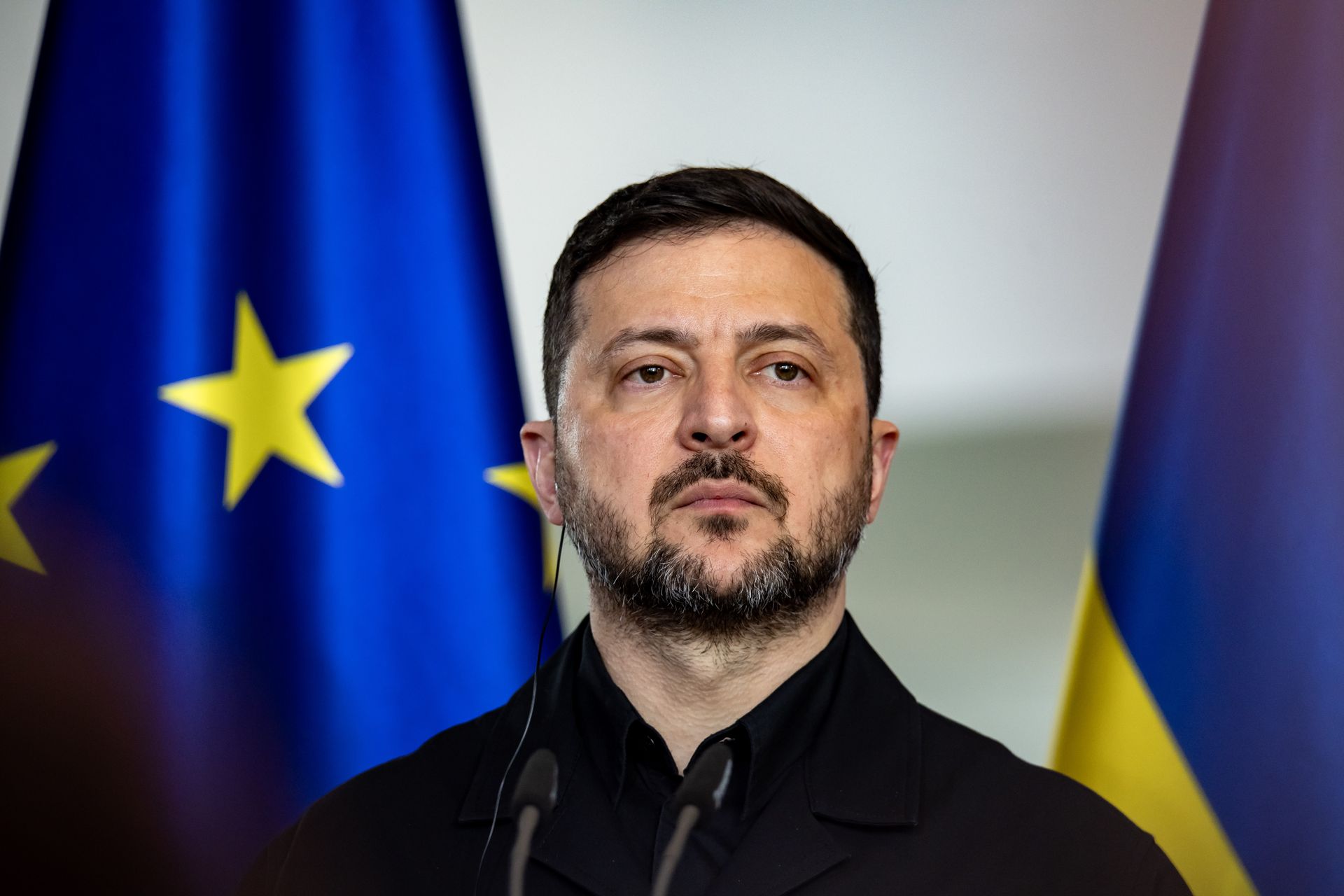 Zełenski alarmuje: Rosja zagraża sąsiadom jak nigdy wcześniej