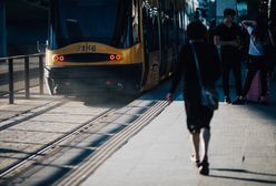 Dramatyczny wypadek na Mokotowie. Zderzenie śmieciarki i tramwaj