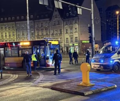 Dramat we Wrocławiu. Nocny autobus MPK potrącił policjanta