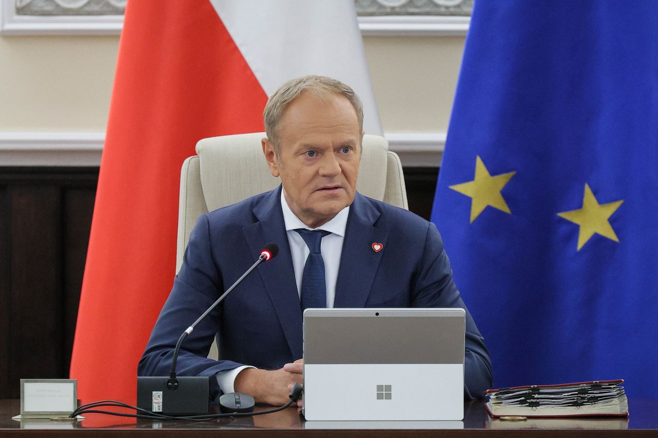 NBP potwierdza. Nie ma kluczowego podpisu premiera Tuska