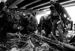 Rozstrzelane miasto. Żywi pomagają wynosić ciała, ale zabitych jest za dużo