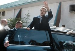 Macron wygrywa pierwszą turę. Le Pen depcze mu po piętach