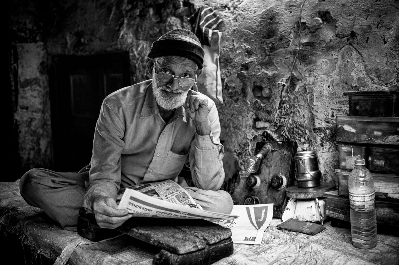 W labiryncie zaułków Chandni Chowk, najbardziej zatłoczonego rynku w Delhi (Indie). Fotograf Anthony Pond zdołał uchwycić wyjątkową atmosferę tego targu, który znajduje się na terenie siedmiu mitycznych miast Delhi.