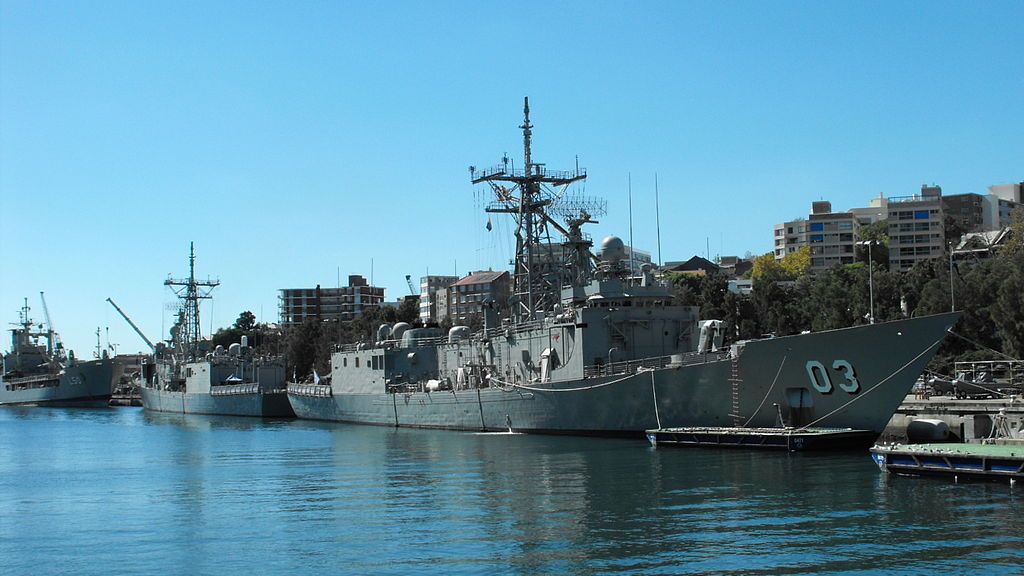 Fregaty Adelaide miały ratować naszą Marynarkę Wojenną.