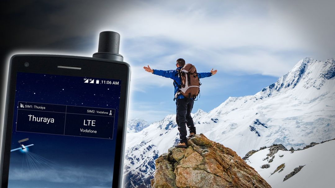 Thuraya X5-Touch - pierwszy na świecie satelitarny smartfon z Androidem. Złapiesz zasięg na Saharze i w Himalajach 1