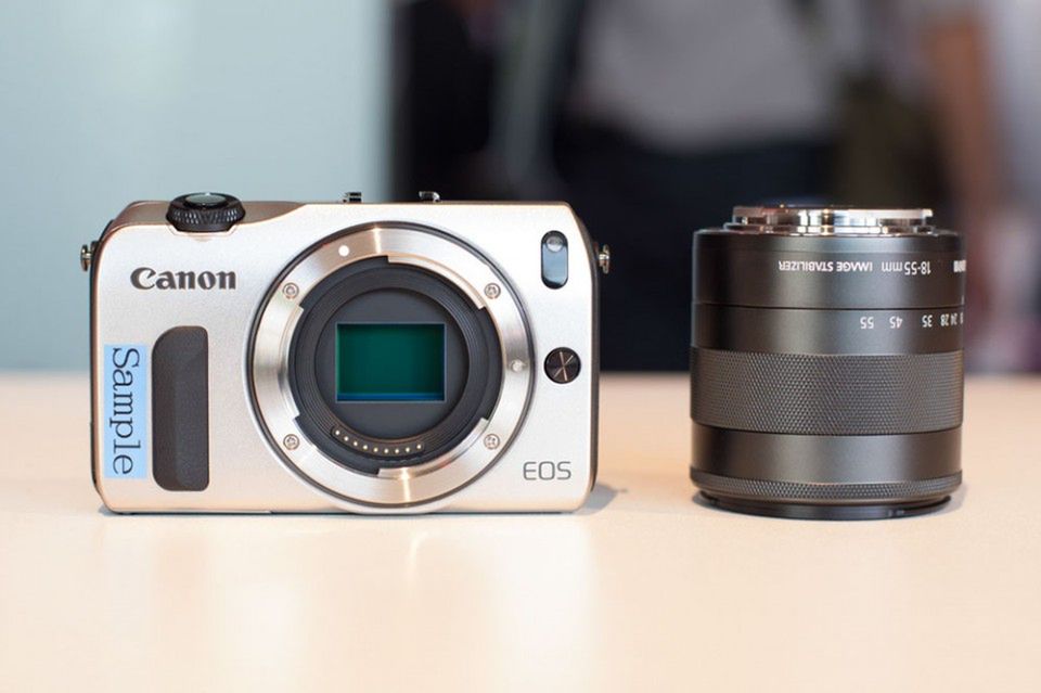 Czy nowy firmware do Canona EOS M rozwiąże jego główny problem? 1