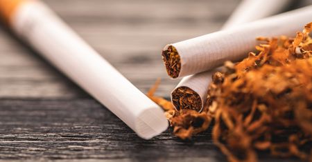 Pierwszy kraj na świecie chce drukować ostrzeżenia o szkodliwości palenia na pojedynczych papierosach