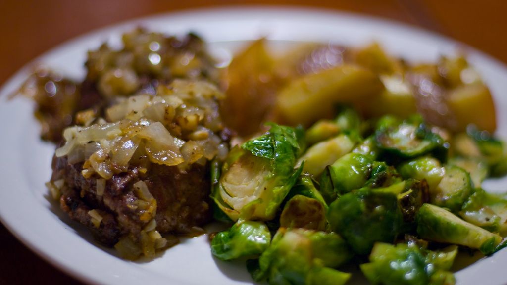 Pieczone mięso z szopa