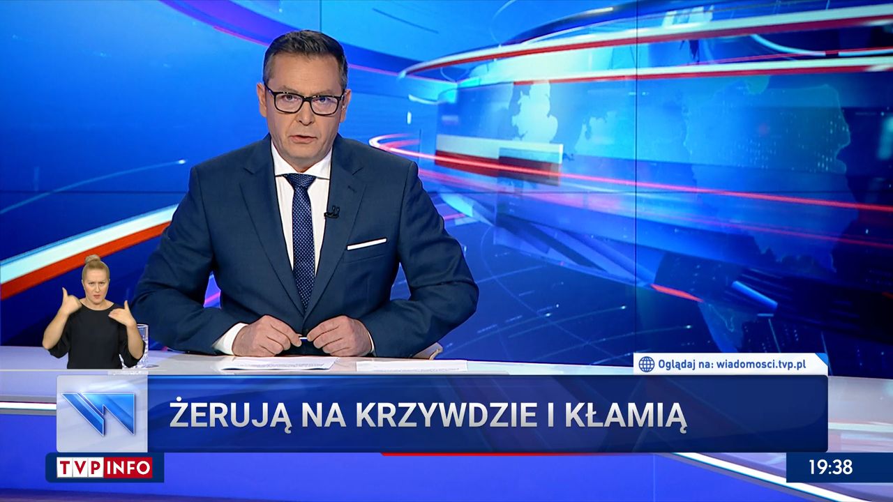 Ostry atak "Wiadomości" na konkurencję. "Żerują na krzywdzie i kłamią"