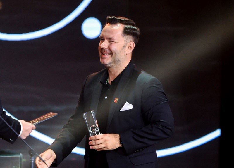Marcin Ciastoń odebrał nagrodę za scenariusz filmu "Hiacynt"