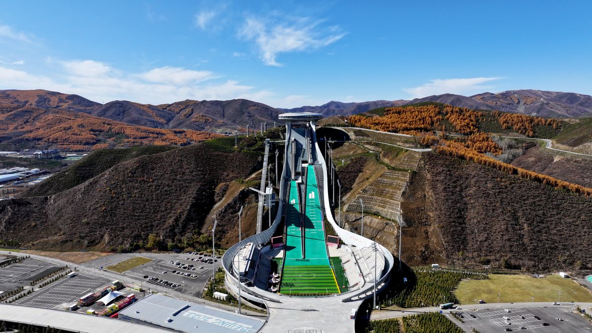 Getty Images / Costfoto/NurPhoto / Na zdjęciu: obiekt w Zhangjiakou