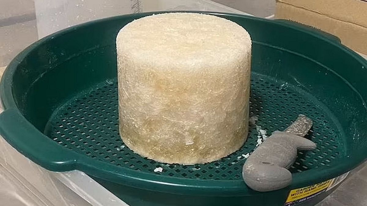 Metaamfetamina w świecy