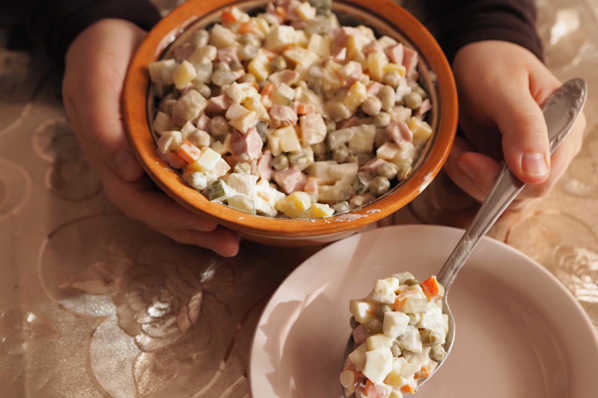 Dodałam do sałatki jarzynowej zamiast majonezu. Goście prosili o dwie dokładki