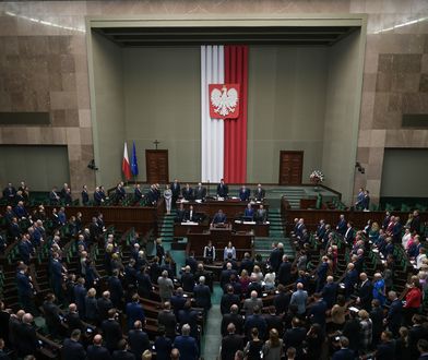 Wraca Sejm. Posłowie zajmą się zmianami w Trybunale Konstytucyjnym [NA ŻYWO]