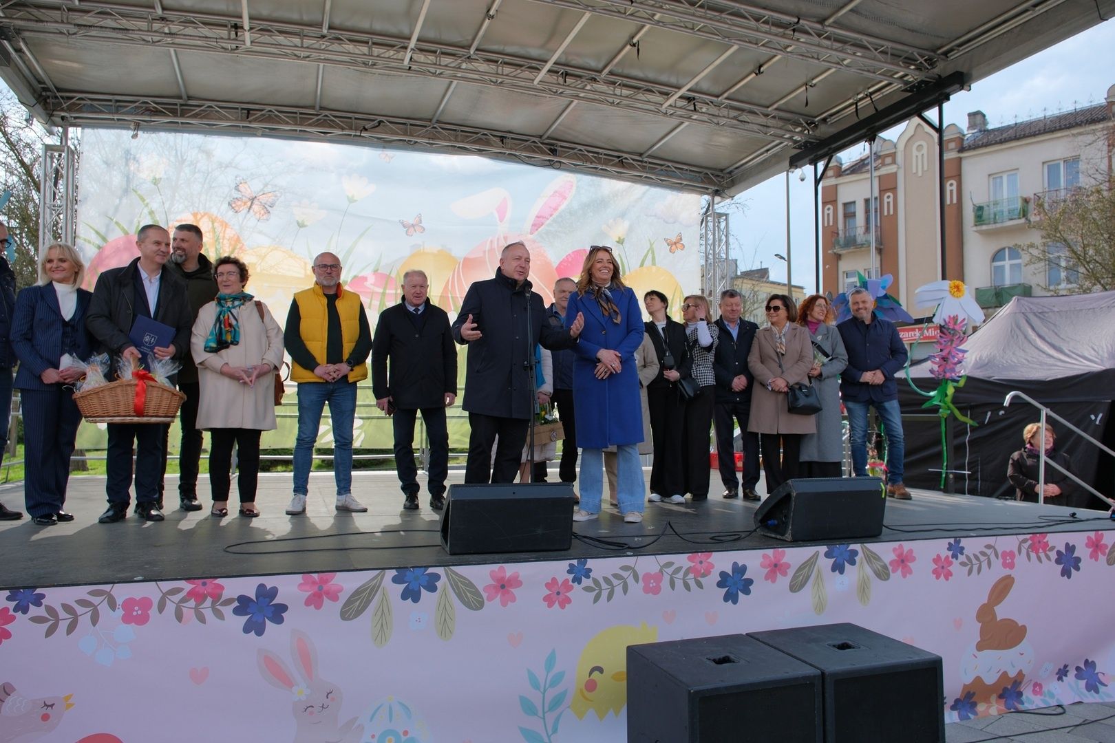 Ostrowiecki Rynek centrum wielkanocnych tradycji